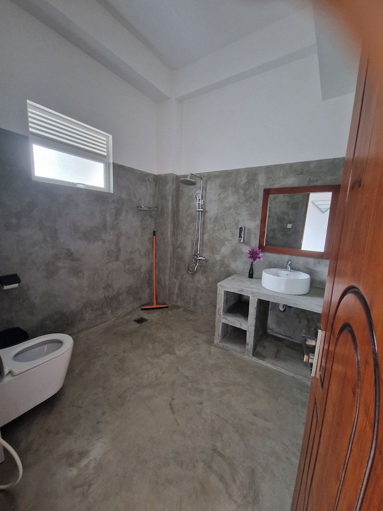 Chill Bay Weligama Classic Double Room, 1 King Bed 14