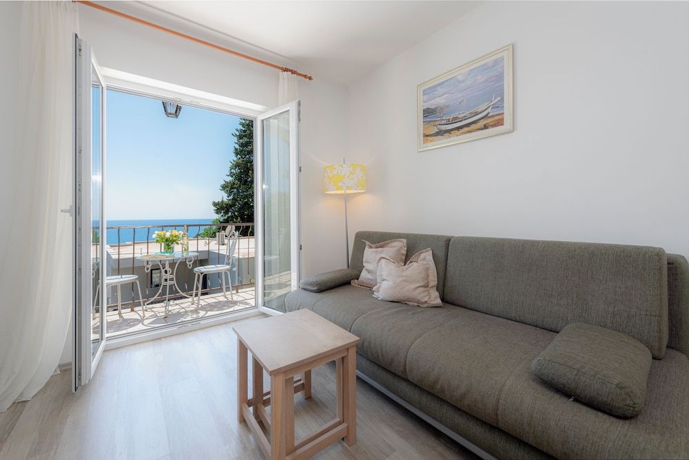 Apartment, Sea View