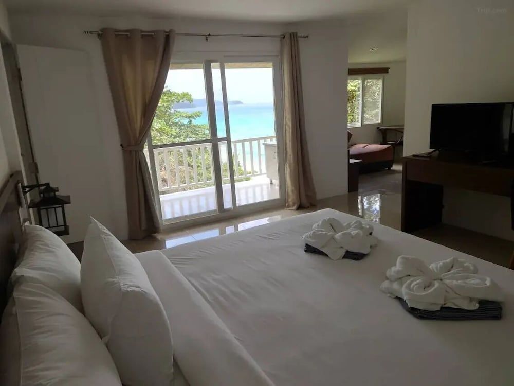 undefined On The Hill Karon Resort 4