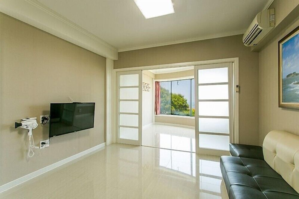 Byeonsan Dongguerami Pension Basic Room (Cha-Seok-Kang) 5