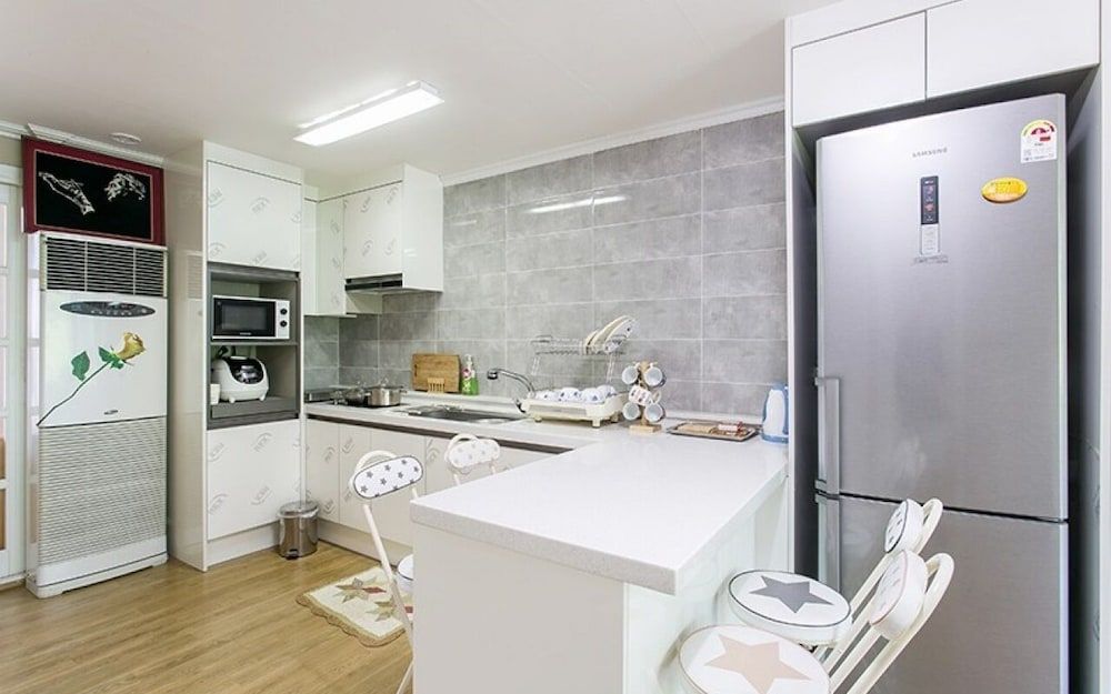 Byeonsan Dongguerami Pension Superior Room (Hae-Neom-Ee) 9