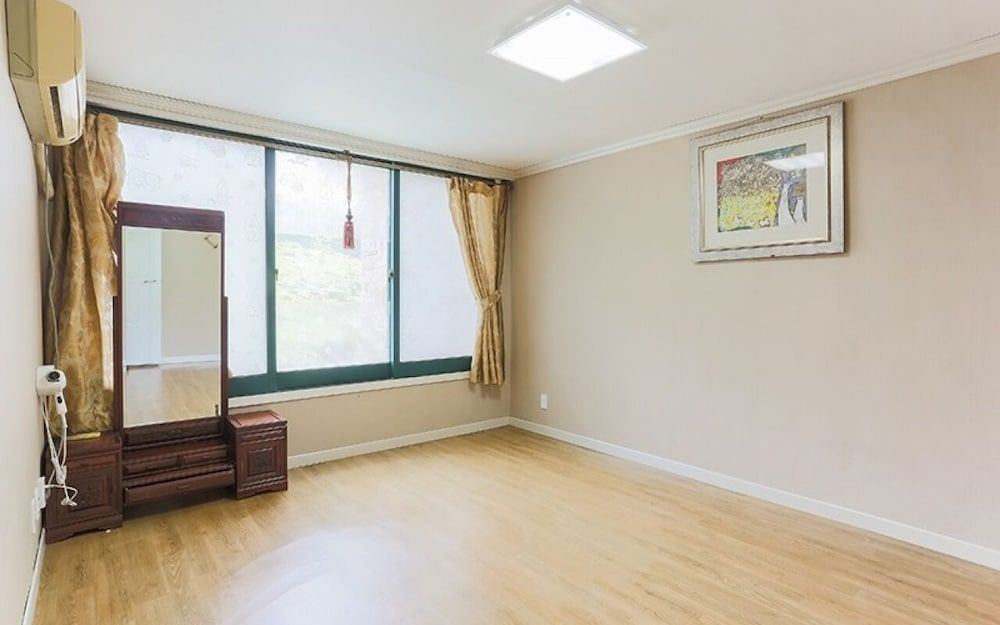 Byeonsan Dongguerami Pension Superior Room (Hae-Neom-Ee) 7