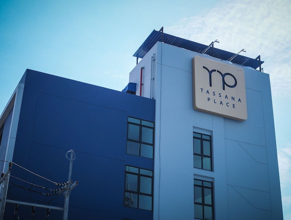 undefined Tassana Place 9