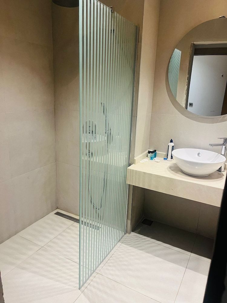 Rooms365 Economy Double Room - Giris Kat (Balkonsuz) 7