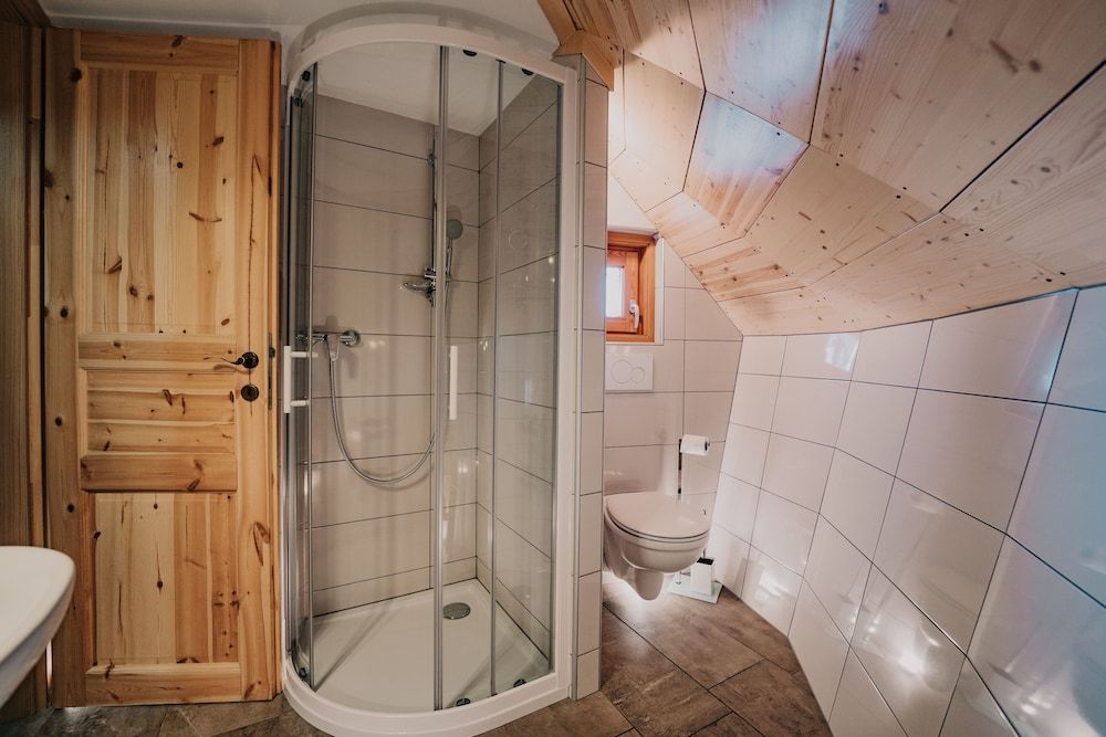 Koca Ojstrica - Velika planina Luxury Chalet, 2 Bedrooms (Ojstrica) 10