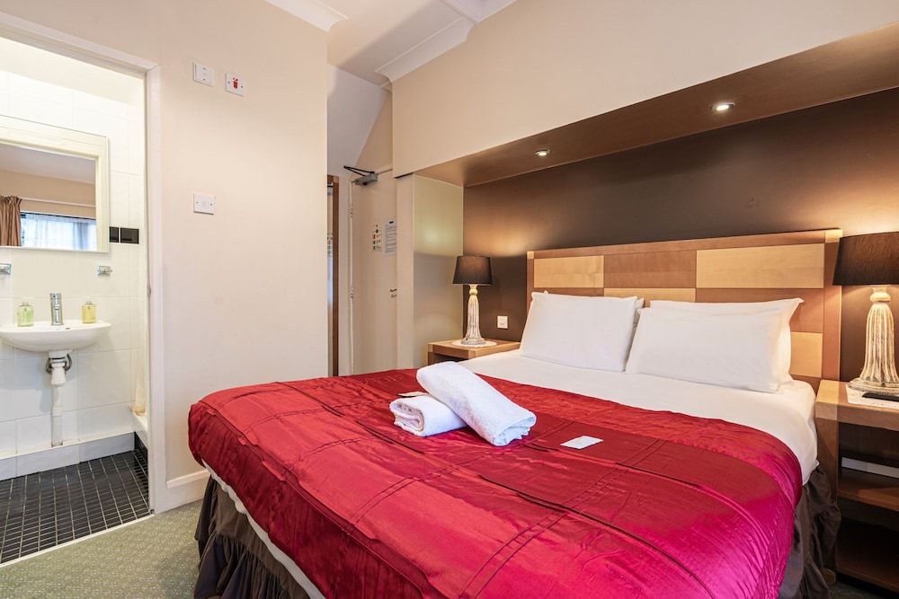 Barrington Lodge Deluxe Double Room, Ensuite 2