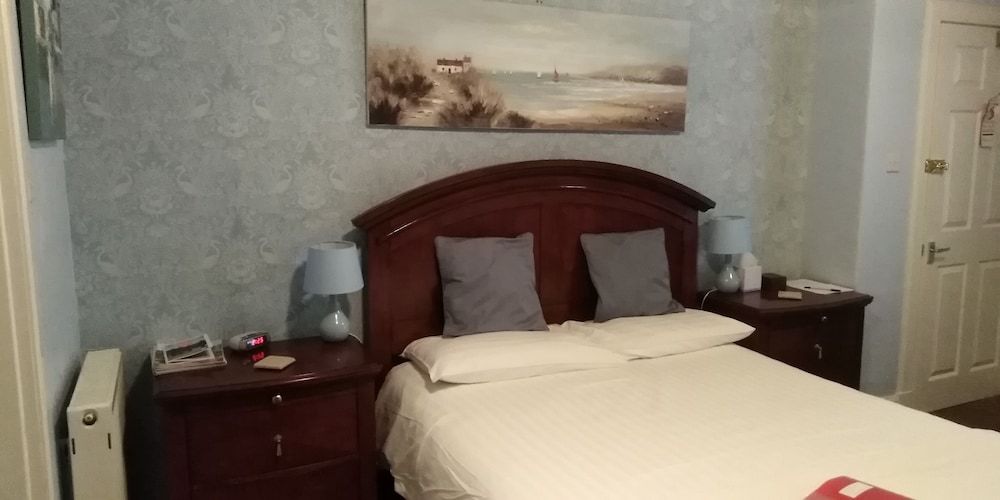 Double Room (Room 1)