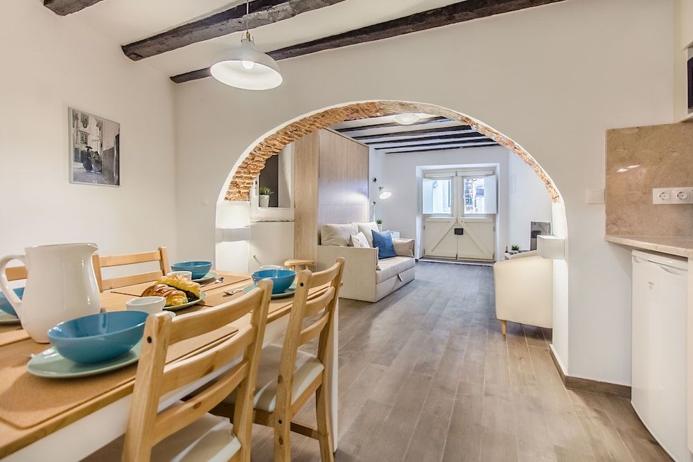 Guest Inn Alfama Apartment, 1 Bedroom 12