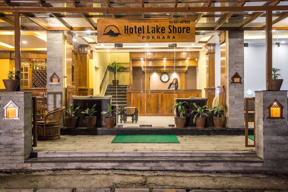 undefined Hotel Lake Shore 2