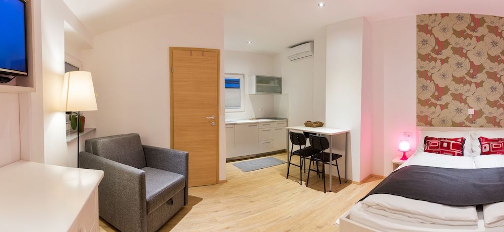 undefined Apartments SHISHKA 8