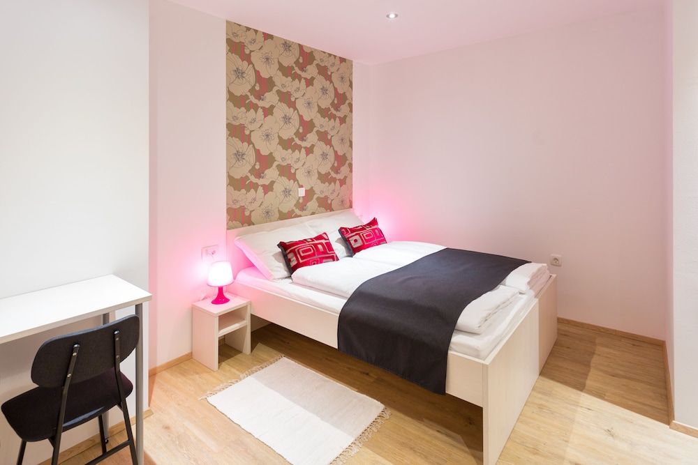 undefined Apartments SHISHKA