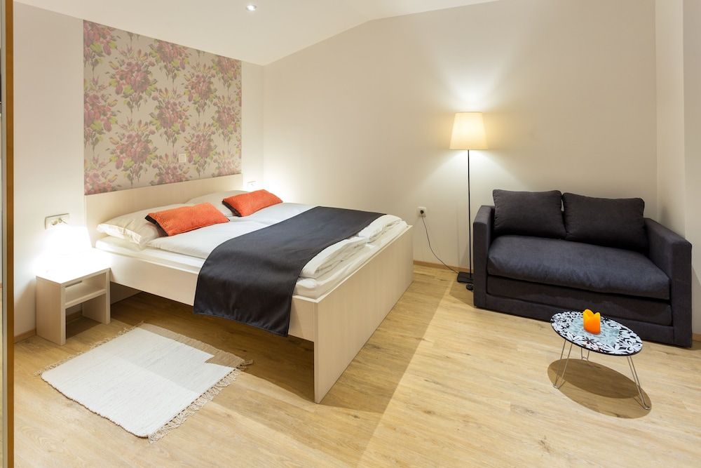 undefined Apartments SHISHKA 4