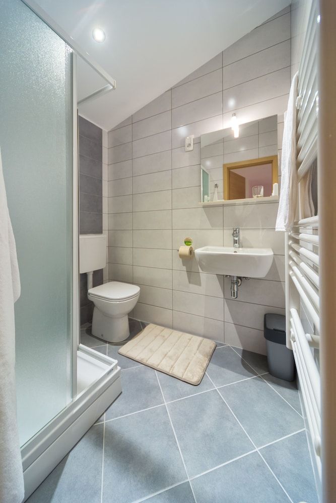 undefined Apartments SHISHKA 6