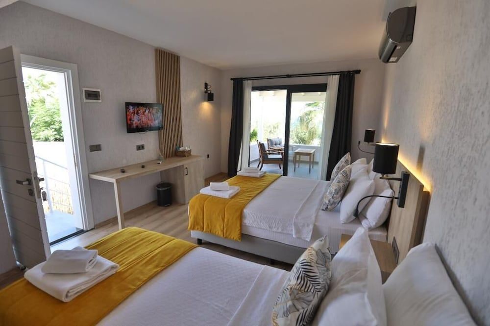 undefined Ali's Hotel Beach 2