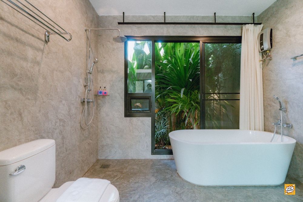 Blue River Resort Twin Room with Garden View 5