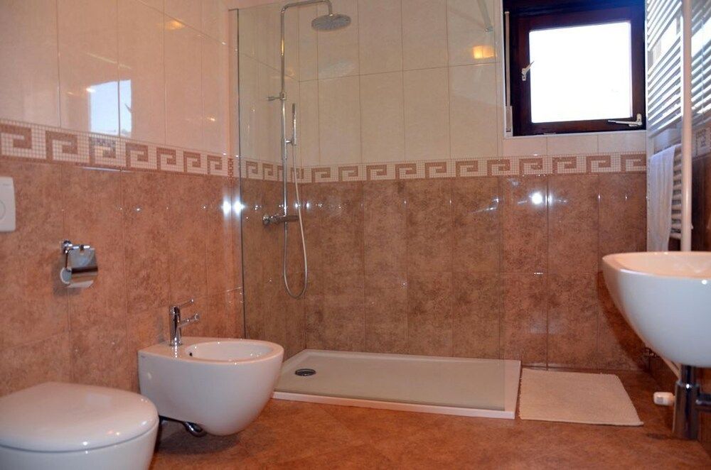 undefined Apartments Lenardic 10