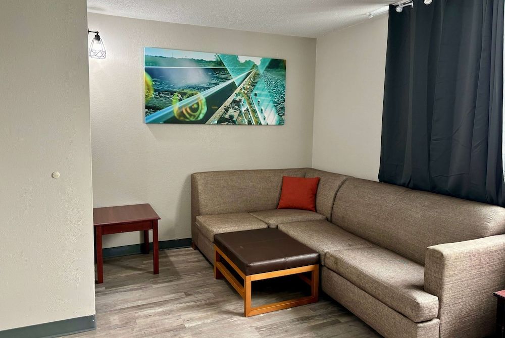 Suite, 1 King Bed, Non Smoking