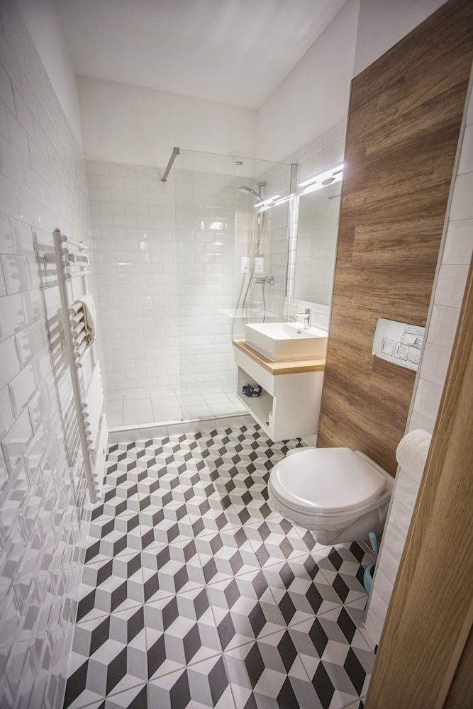 Berill Suites Family Apartment 3