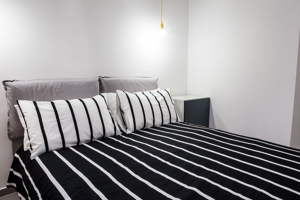 Pomodoro Bed Superior Double Room, 1 King Bed, Ensuite, Tower 6