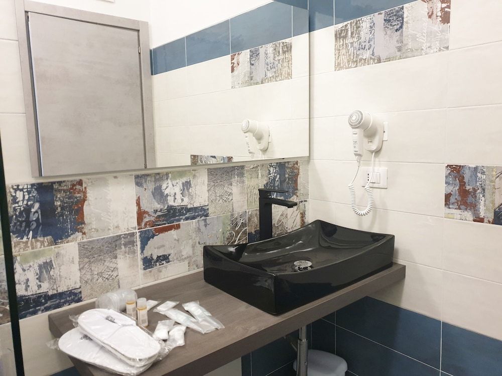 Pomodoro Bed Superior Triple Room, 1 Bedroom, Balcony, Tower 6