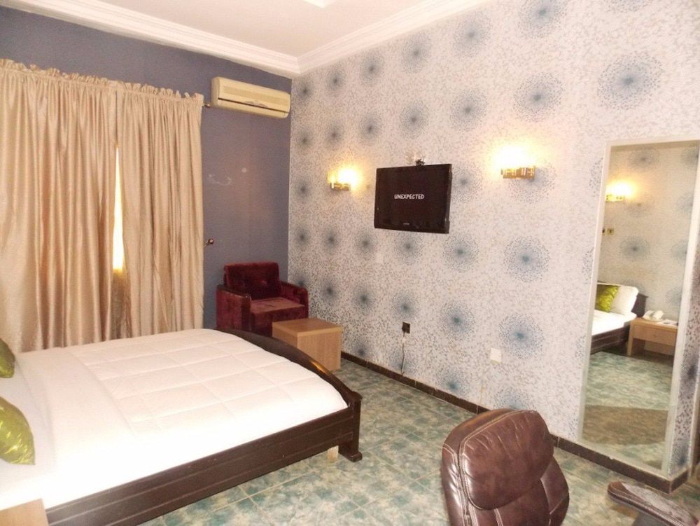 Deluxe Room, 1 Queen Bed