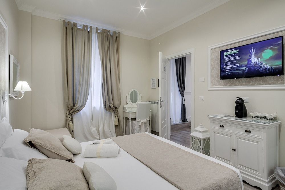 undefined Charme & Chic Luxury 5