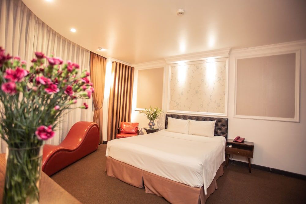 undefined Dinh Hotel 4