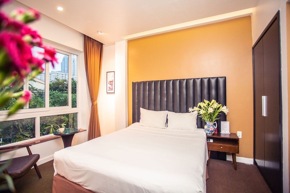 undefined Dinh Hotel 9