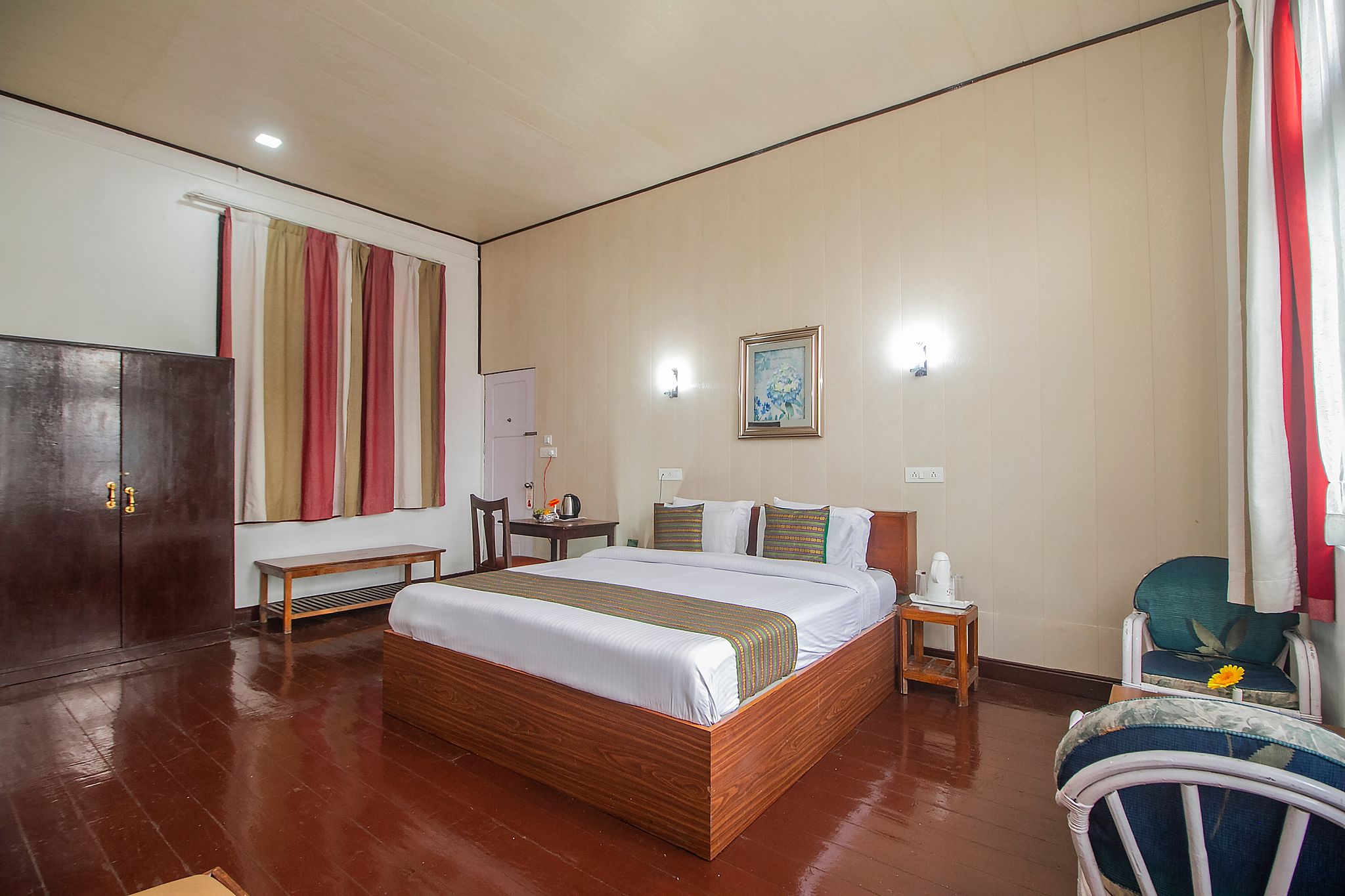 Central Heritage Resort & Spa Cedar Room 3