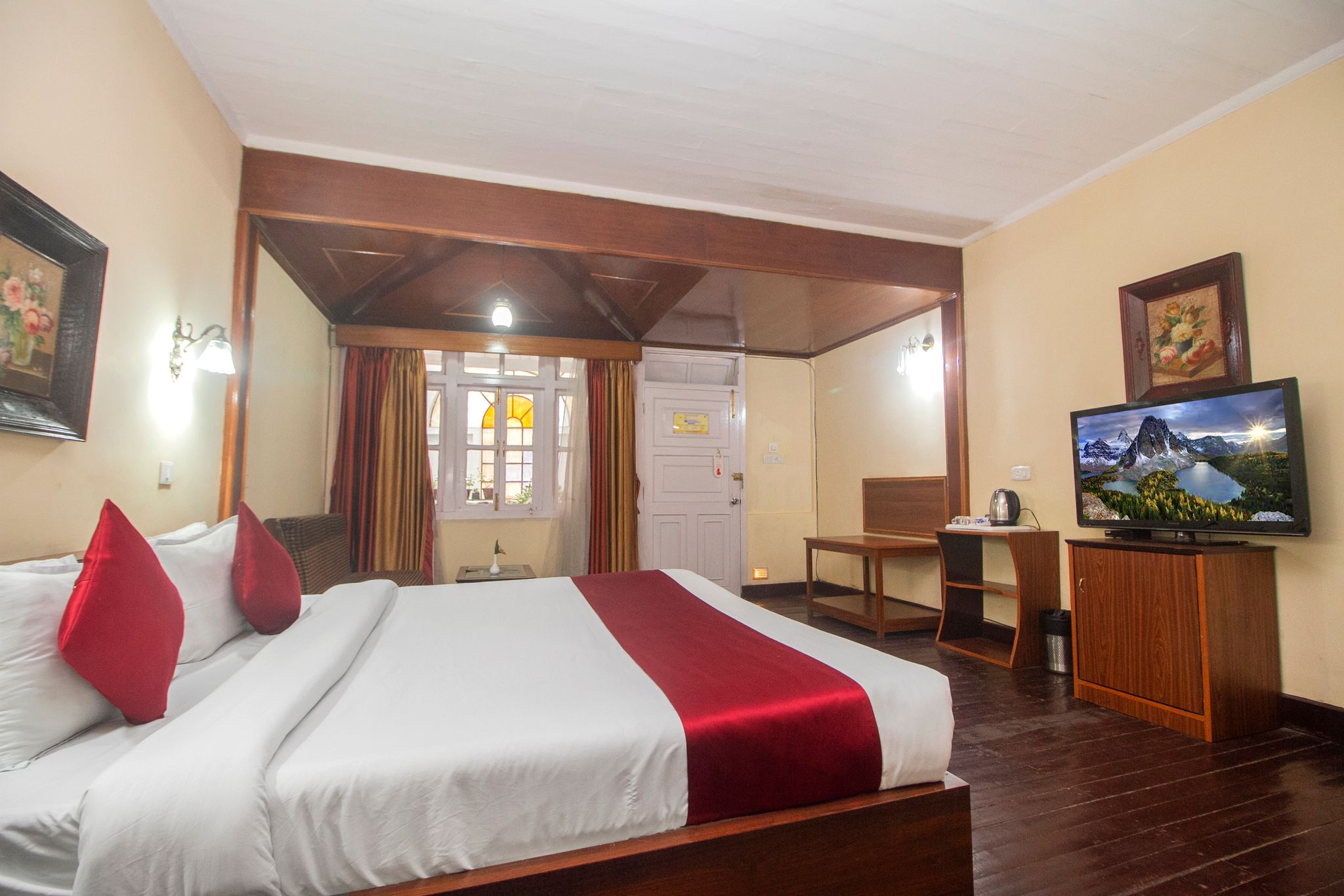 Heritage Club Room with Terrace Garden