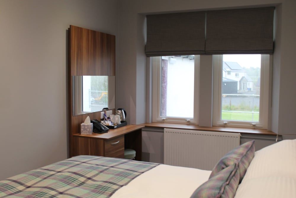 Northern Sands Hotel Classic Double Room, 1 King Bed 4