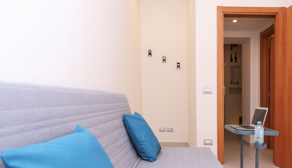 undefined Shabby chic apartment in the city center 8