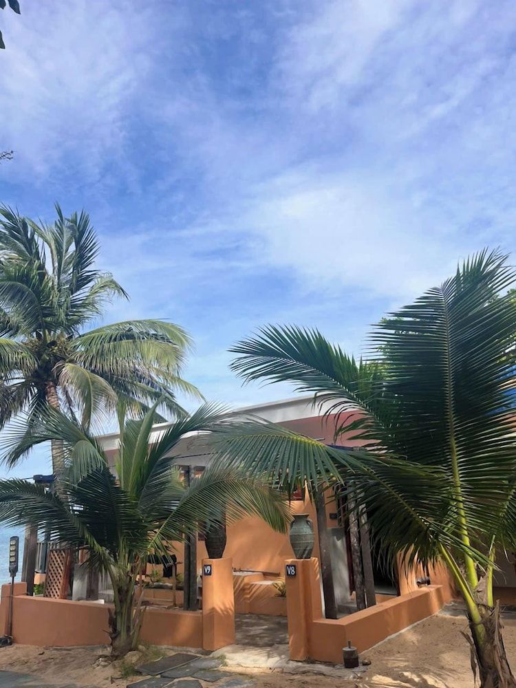 undefined Vida Loca Resort & Sunset Beach 2