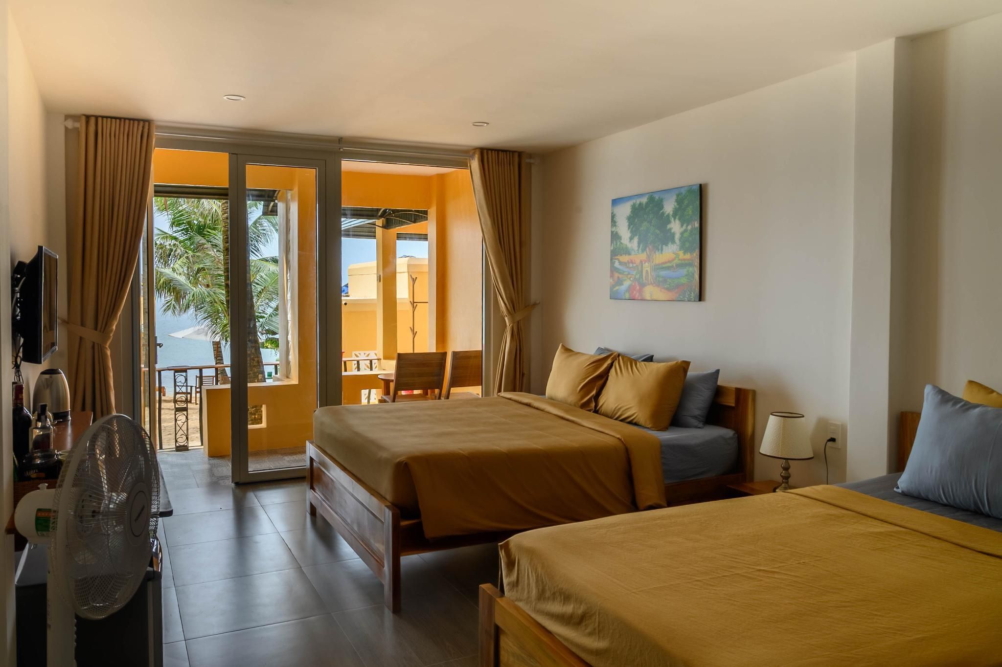 Deluxe Triple Sea View