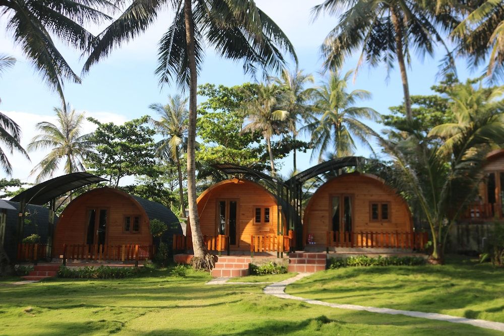 undefined Vida Loca Resort & Sunset Beach 10