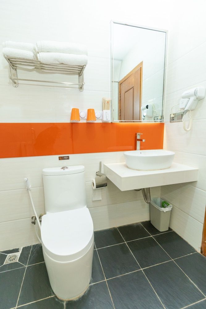 7 Days Premium Hotel Standard Double Room (Type 2) 11