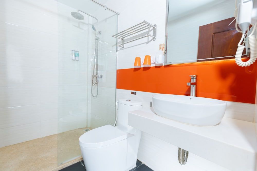 7 Days Premium Hotel Standard Double Room (Type 2) 8