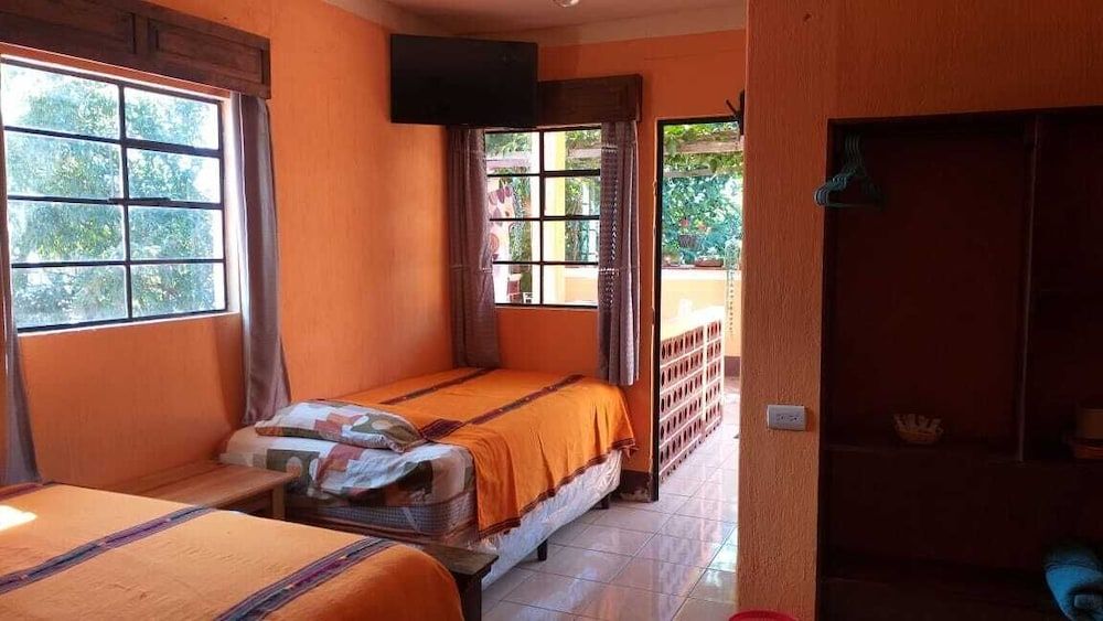 Hospedaje El Viajero Superior Triple Room, Terrace, Mountain View 5