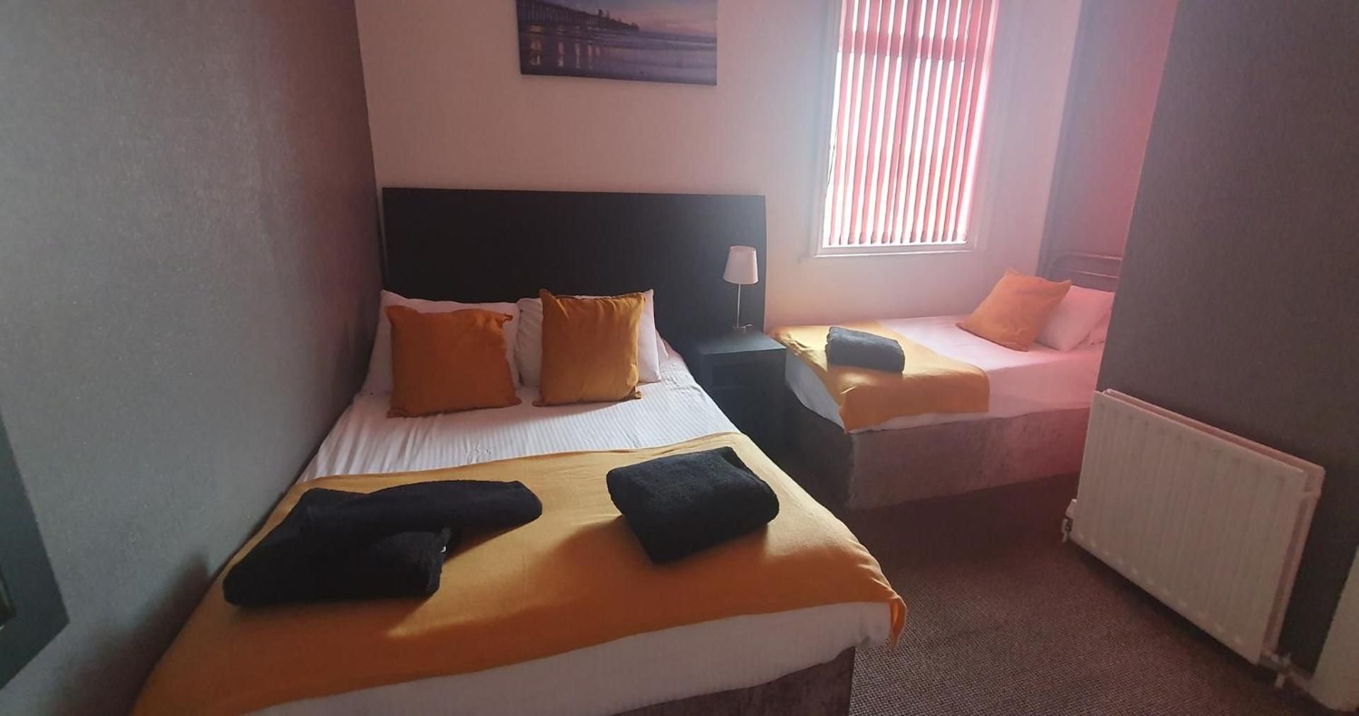 Triple Room with Shower