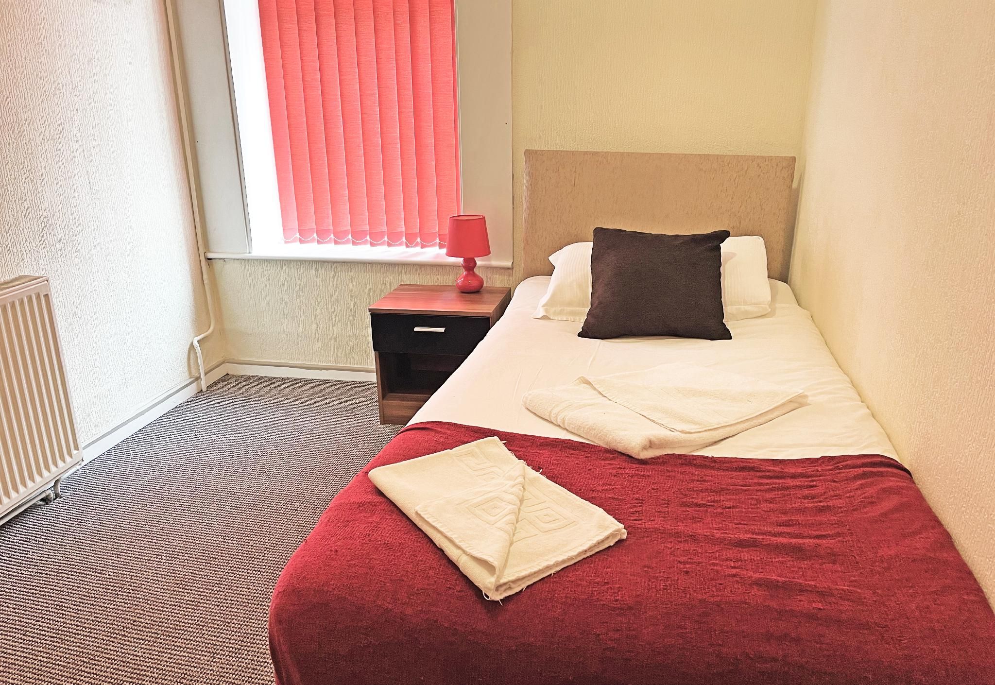 undefined Las Palmas Hotel by the Sea 7