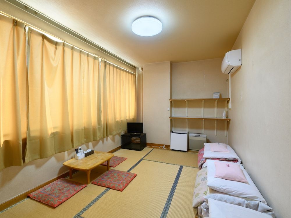 Japanese Style Room for 3 Guests, Smoking