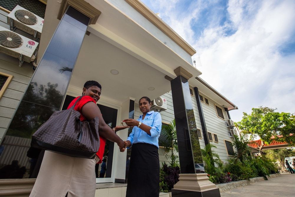 undefined Renaissance LodgePlus 4