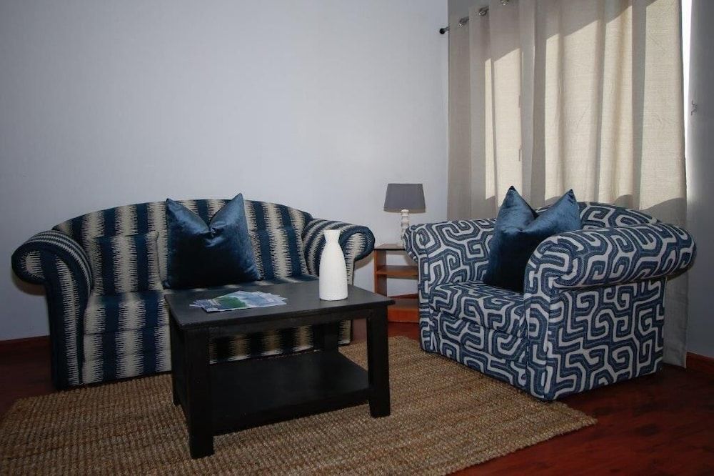 Long Beach Lodge Double Room 6