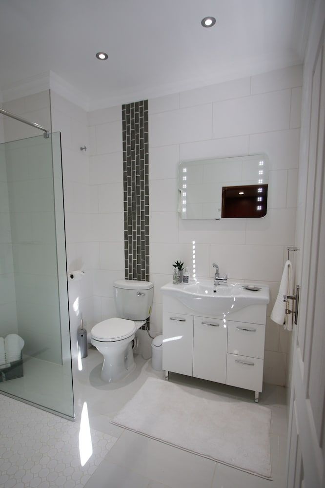 Long Beach Lodge Double Room 5