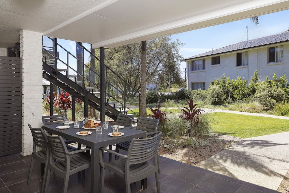 Seaside Holiday Resort Fingal Bay 2 Bedroom Unit 8