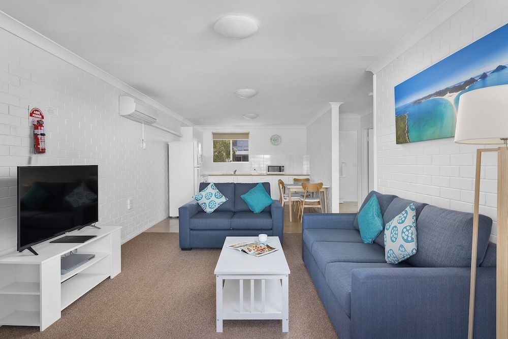 Seaside Holiday Resort Fingal Bay 2 Bedroom Unit 6