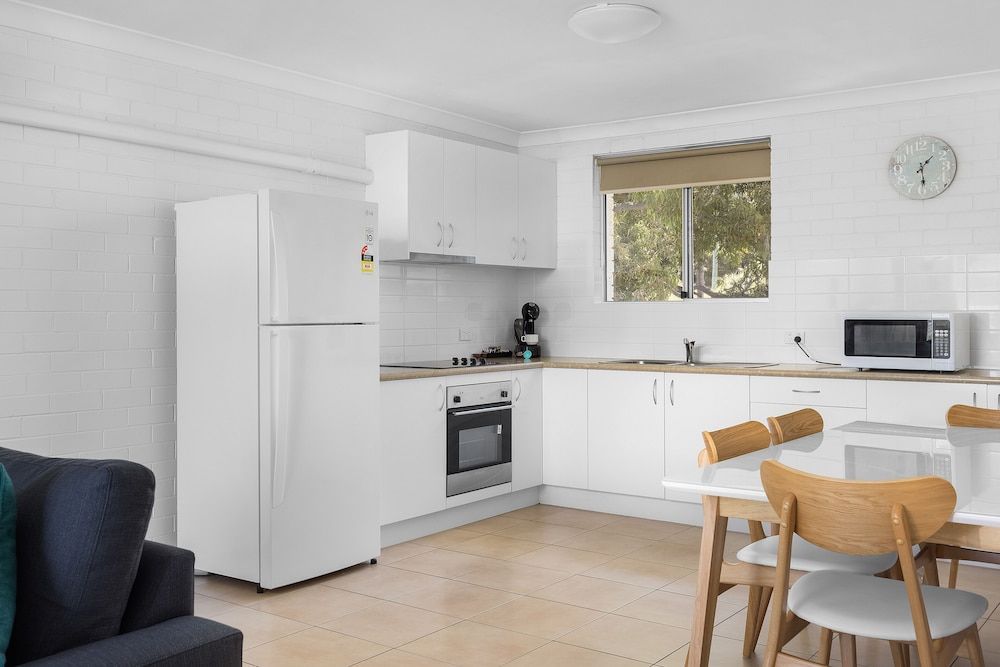 Seaside Holiday Resort Fingal Bay 2 Bedroom Unit 4