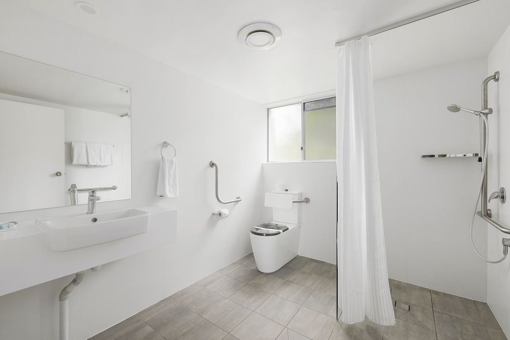 Seaside Holiday Resort Fingal Bay 2 Bedroom Unit 11