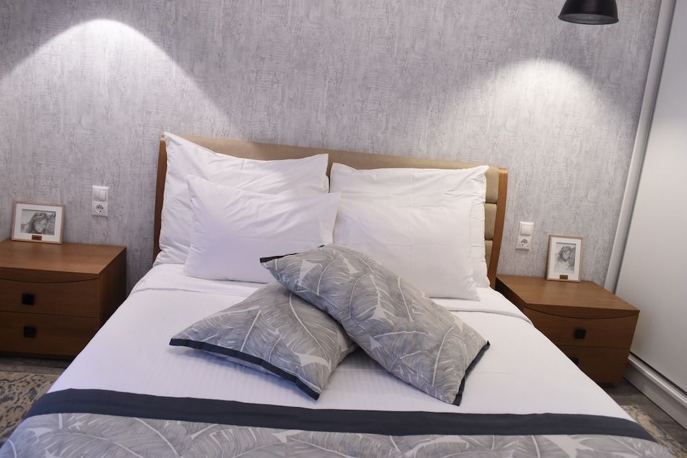 undefined Alpinia Deluxe Apt Must 5