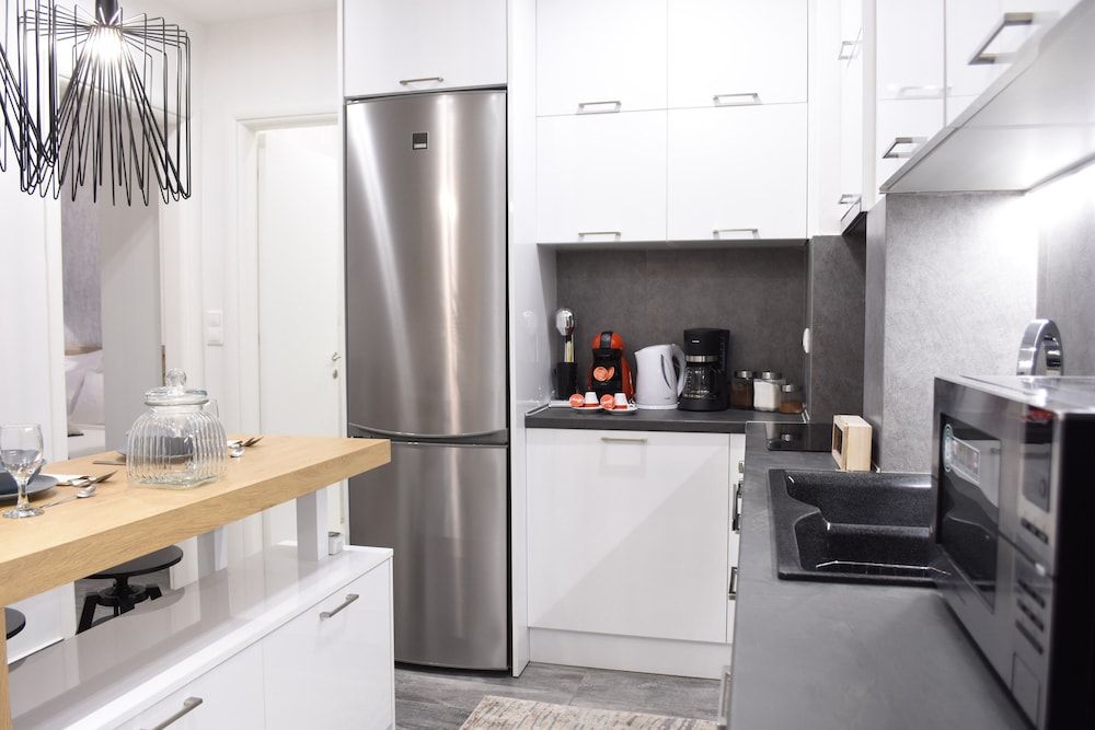 undefined Alpinia Deluxe Apt Must 9